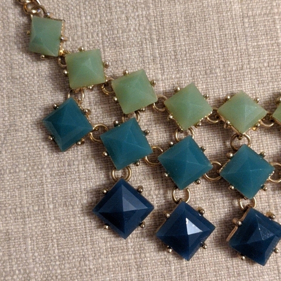 Target necklace - Picture 2 of 7